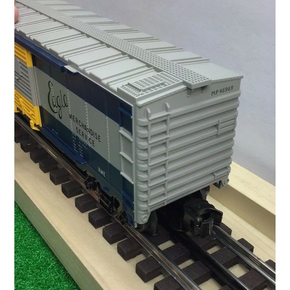 AtIas Industrial Rail / Missouri Pacific Eagle Merchandise #46969 Boxcar / 3R O - Picture 4 of 10